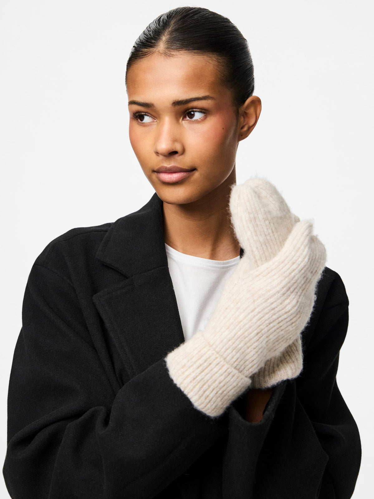 PIECES - Moella Mittens -