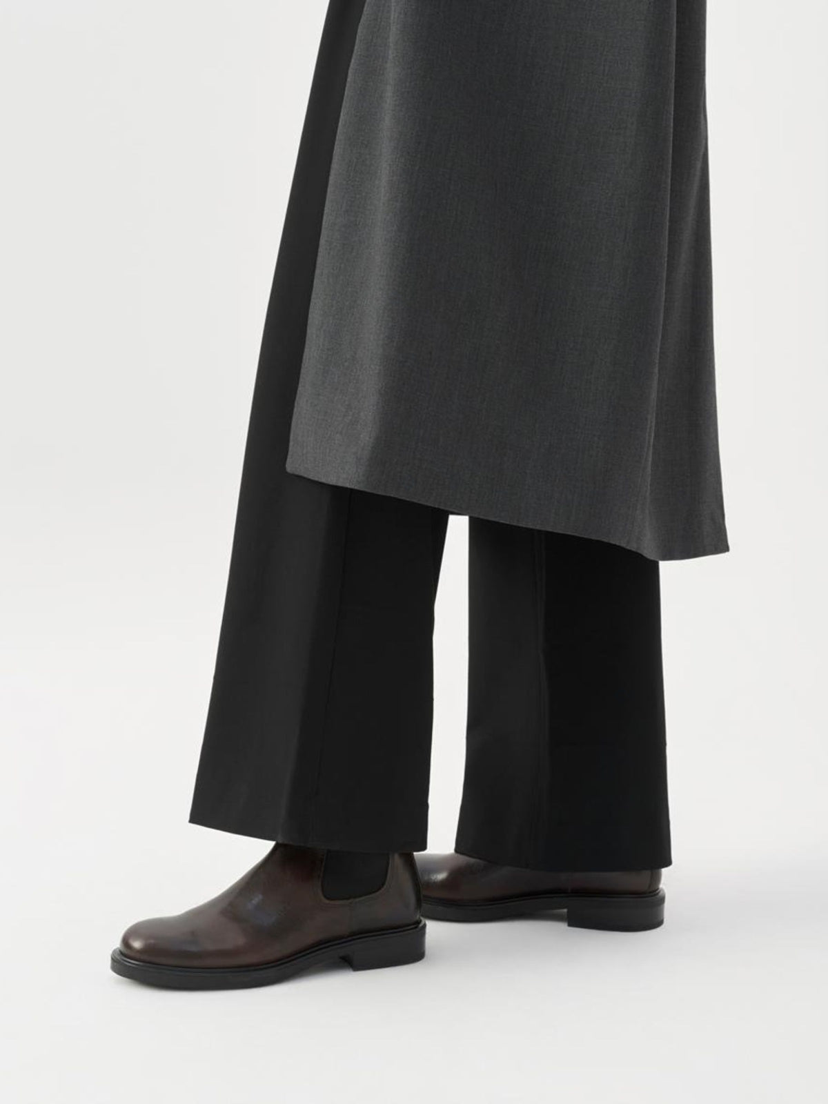 VAGABOND SHOEMAKERS - Freya Chelsea Boots -