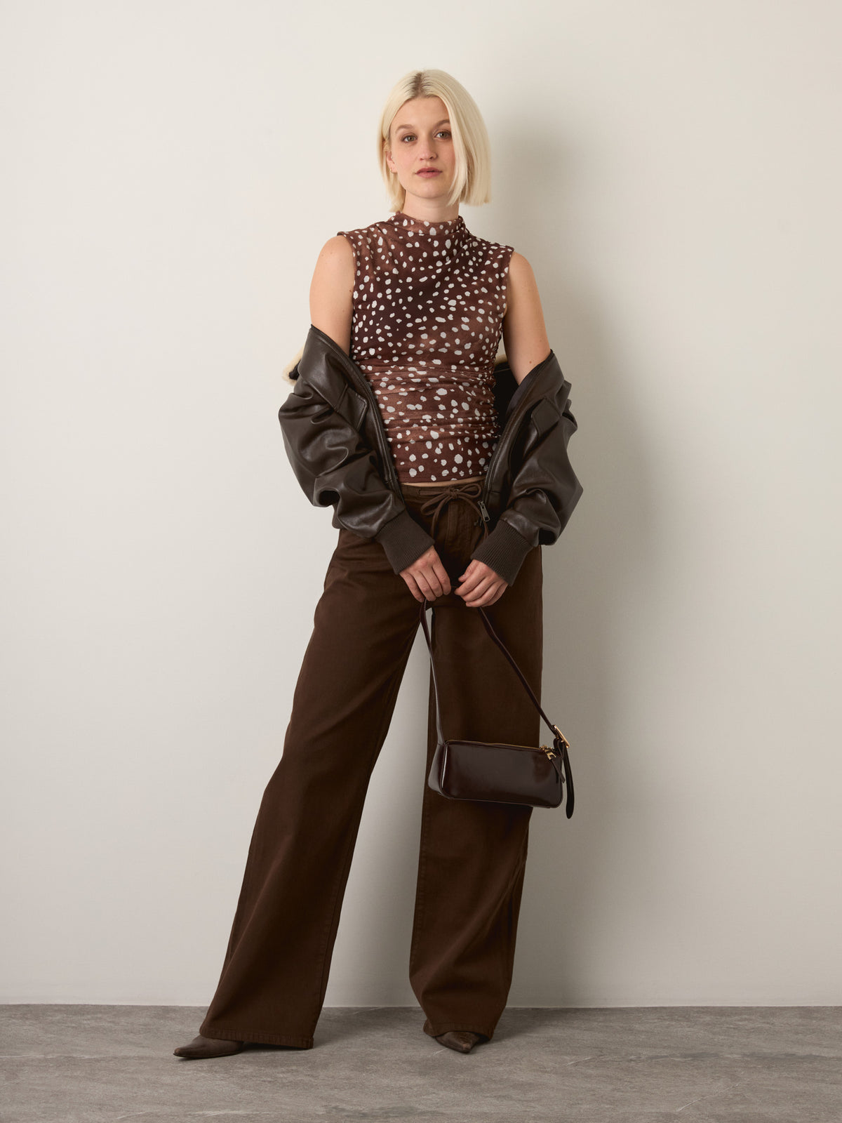 LOVEFINN - Fawn Mockneck Shell - Brown