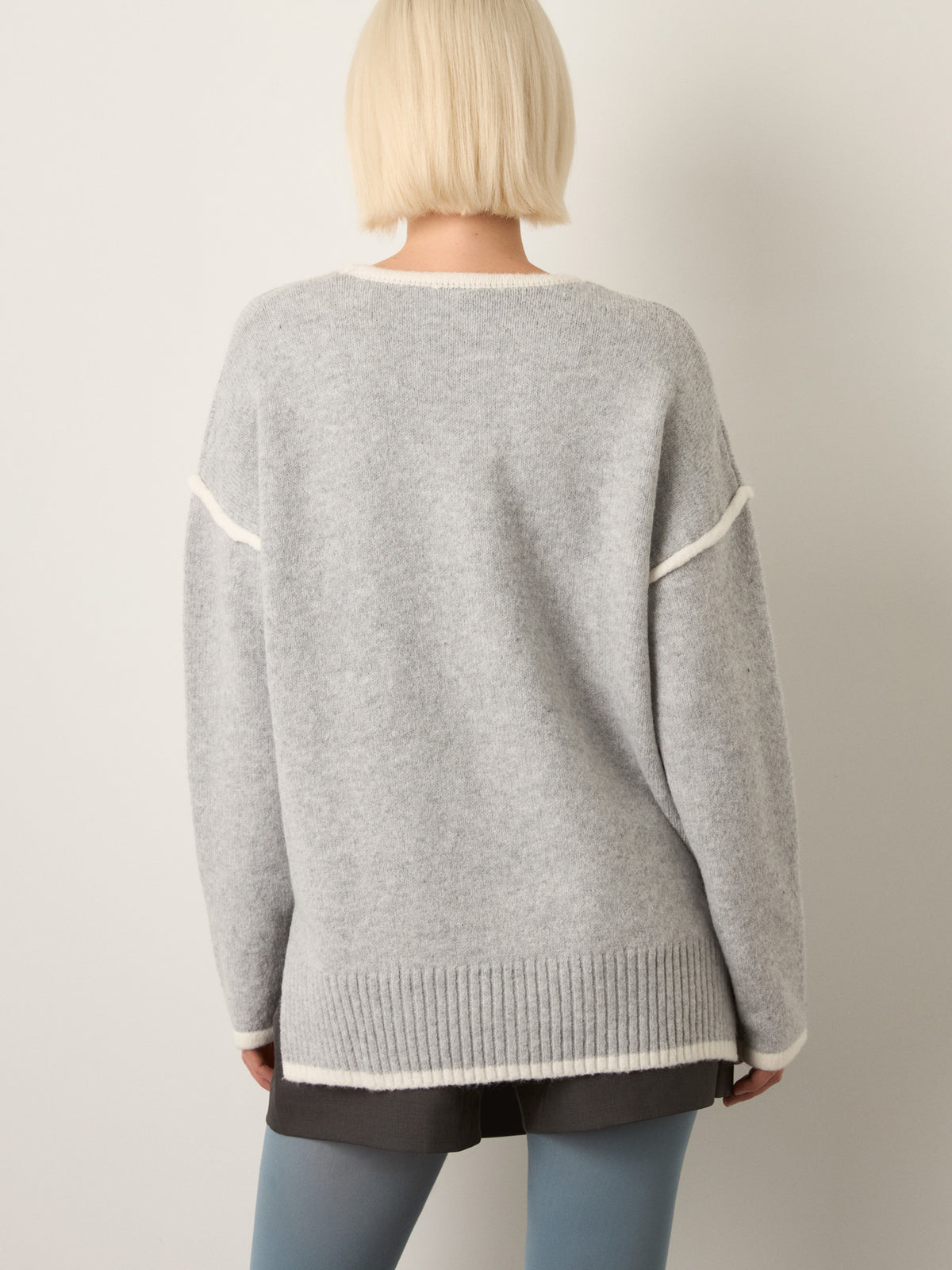 LOVEFINN - Contrast Trim Pullover Sweater - 