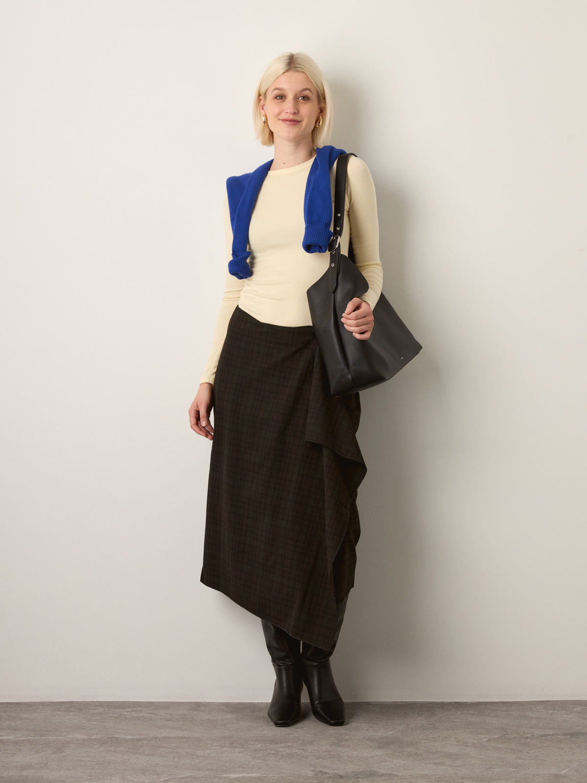 ONLY - Vanja Long Checked Skirt - Coffee Bean / Black/ Green