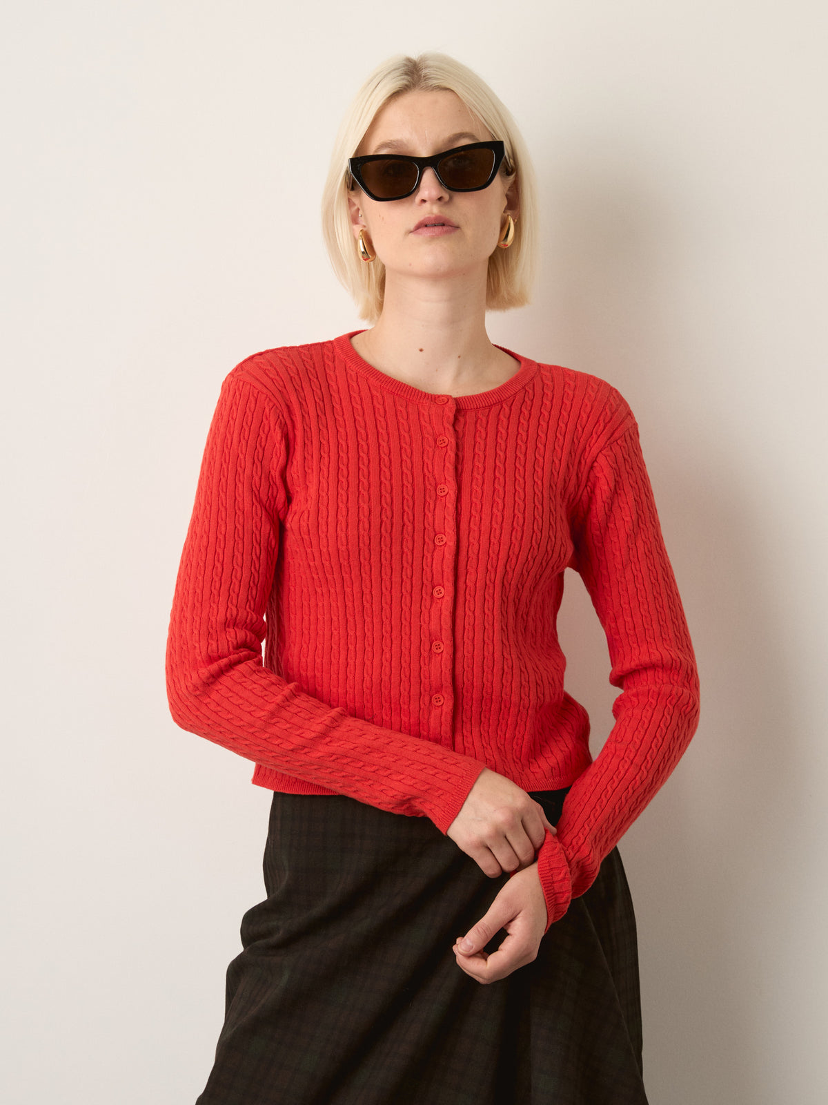 LOVEFINN - Cable Crewneck Cardigan - 