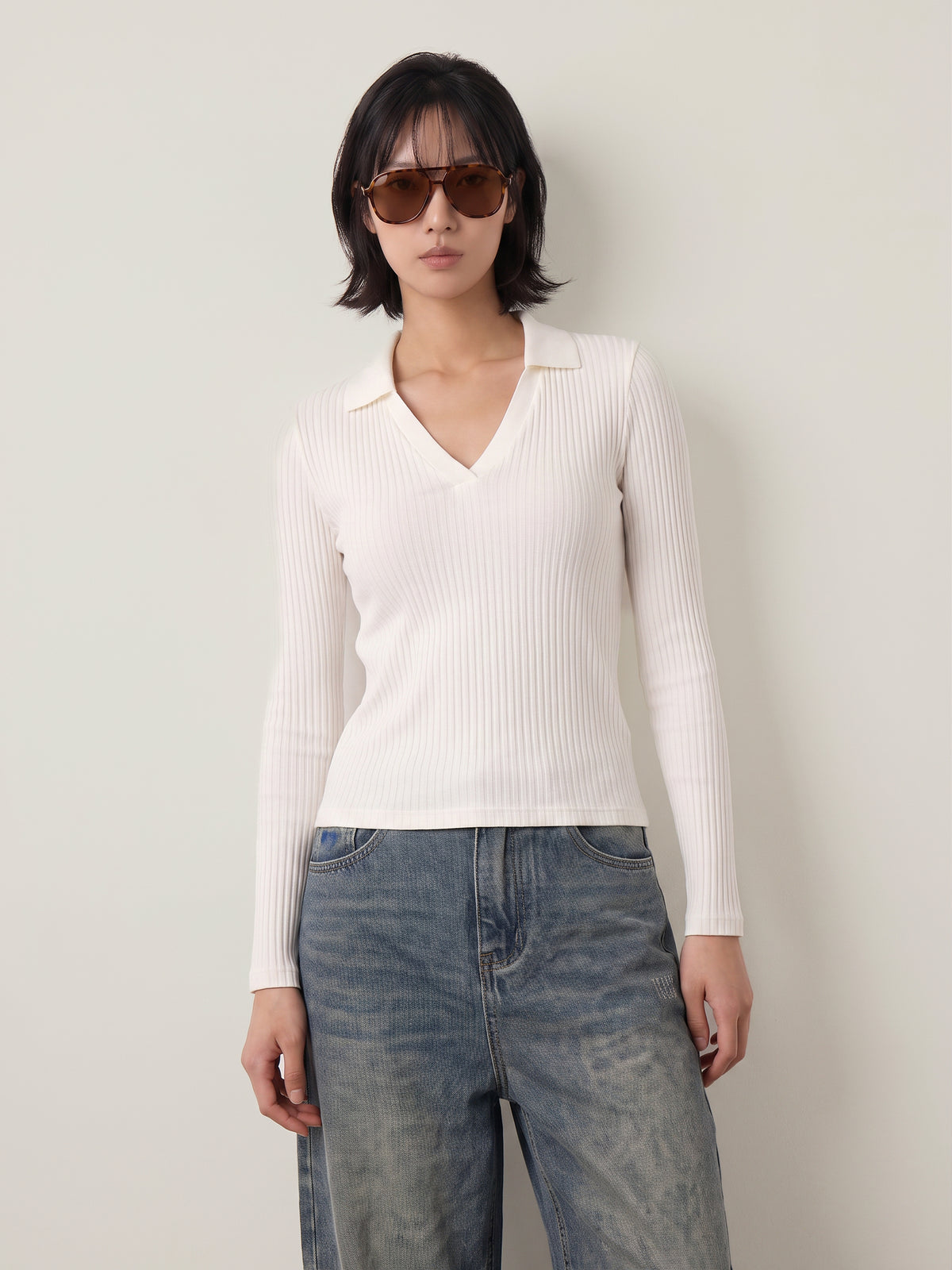 ONLY - Daisy V-Neck Top - 