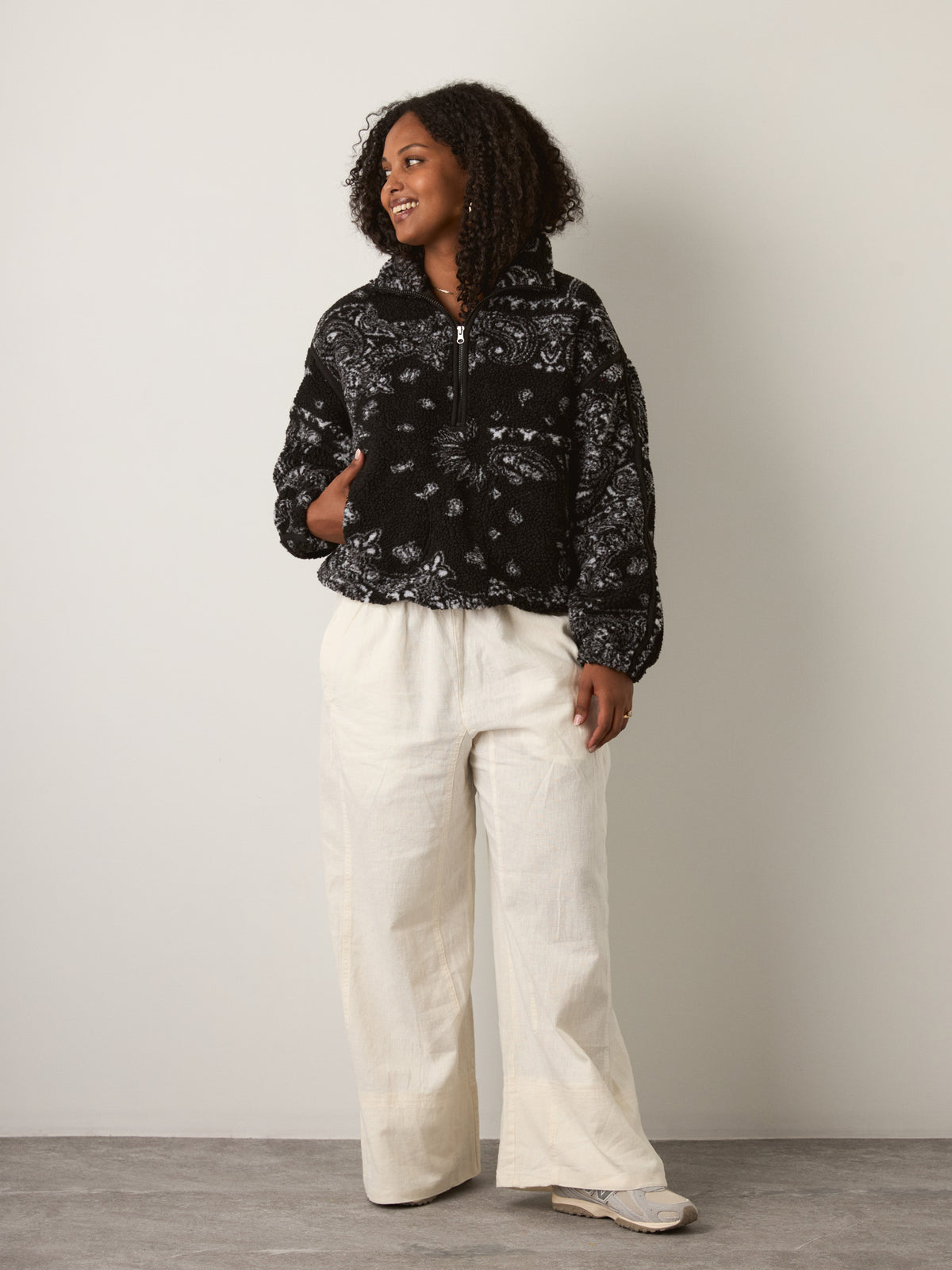RD STYLE - Mila Printed Fleece Half-Zip Pullover - 