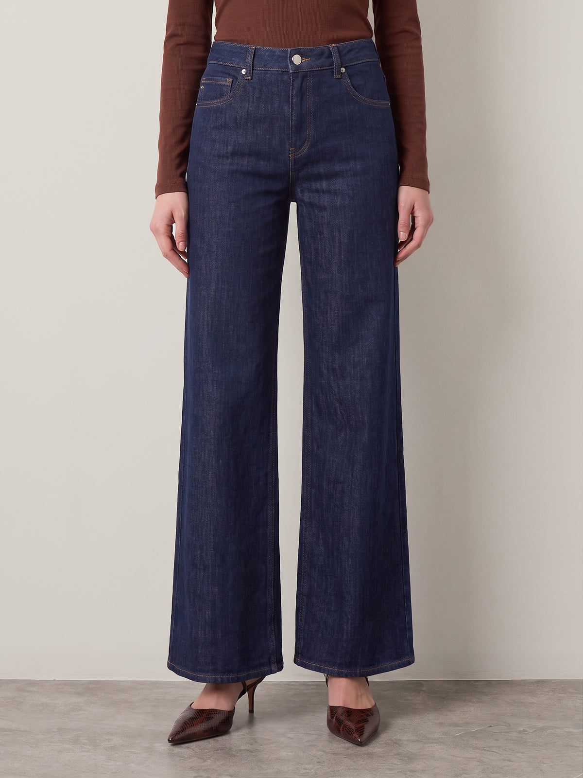 Saige Wide Leg Jeans