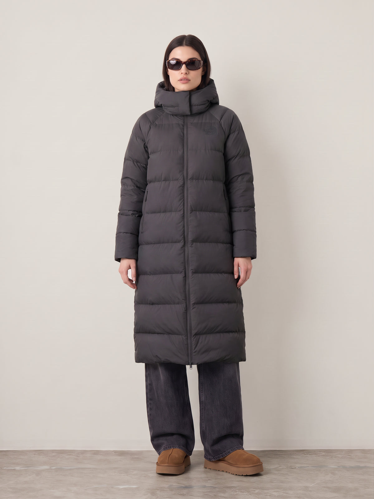 THE NORTH FACE - Women's Hydrenalite City Long Down Hooded Parka - 