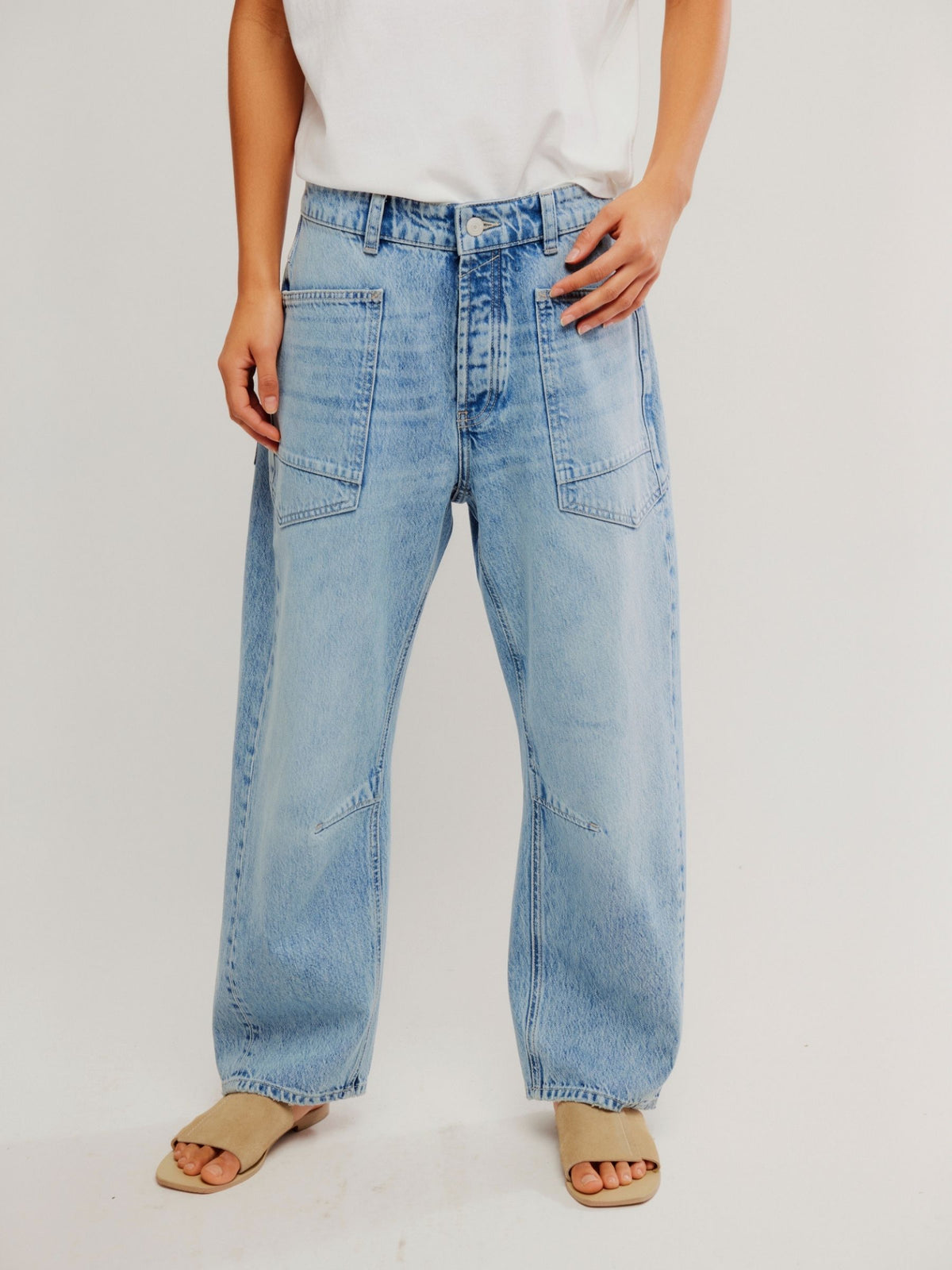 FREE PEOPLE - Moxie Minimalist Barrel Jeans - 