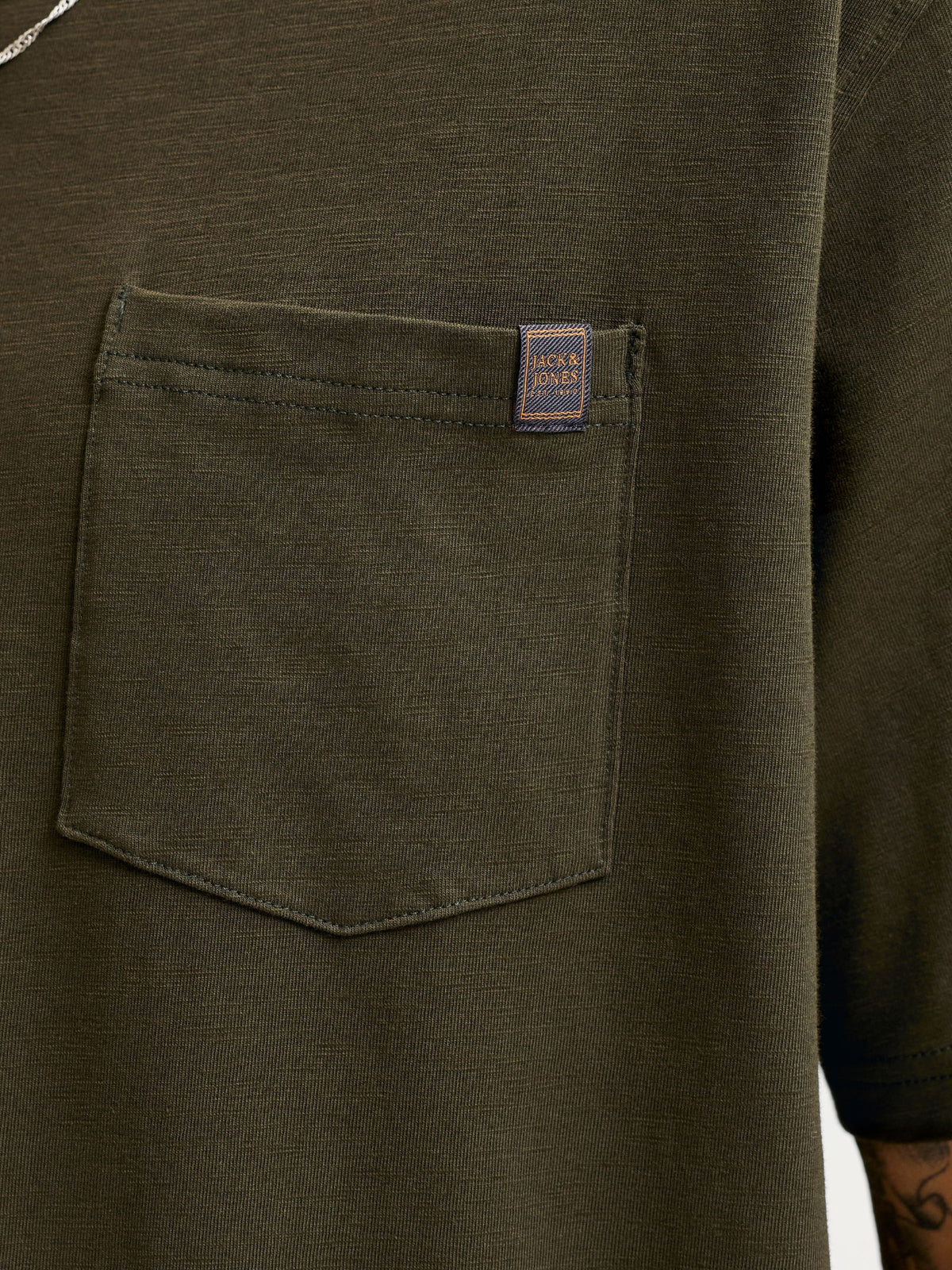JACK & JONES - Dover Slub Pocket T-Shirt - 