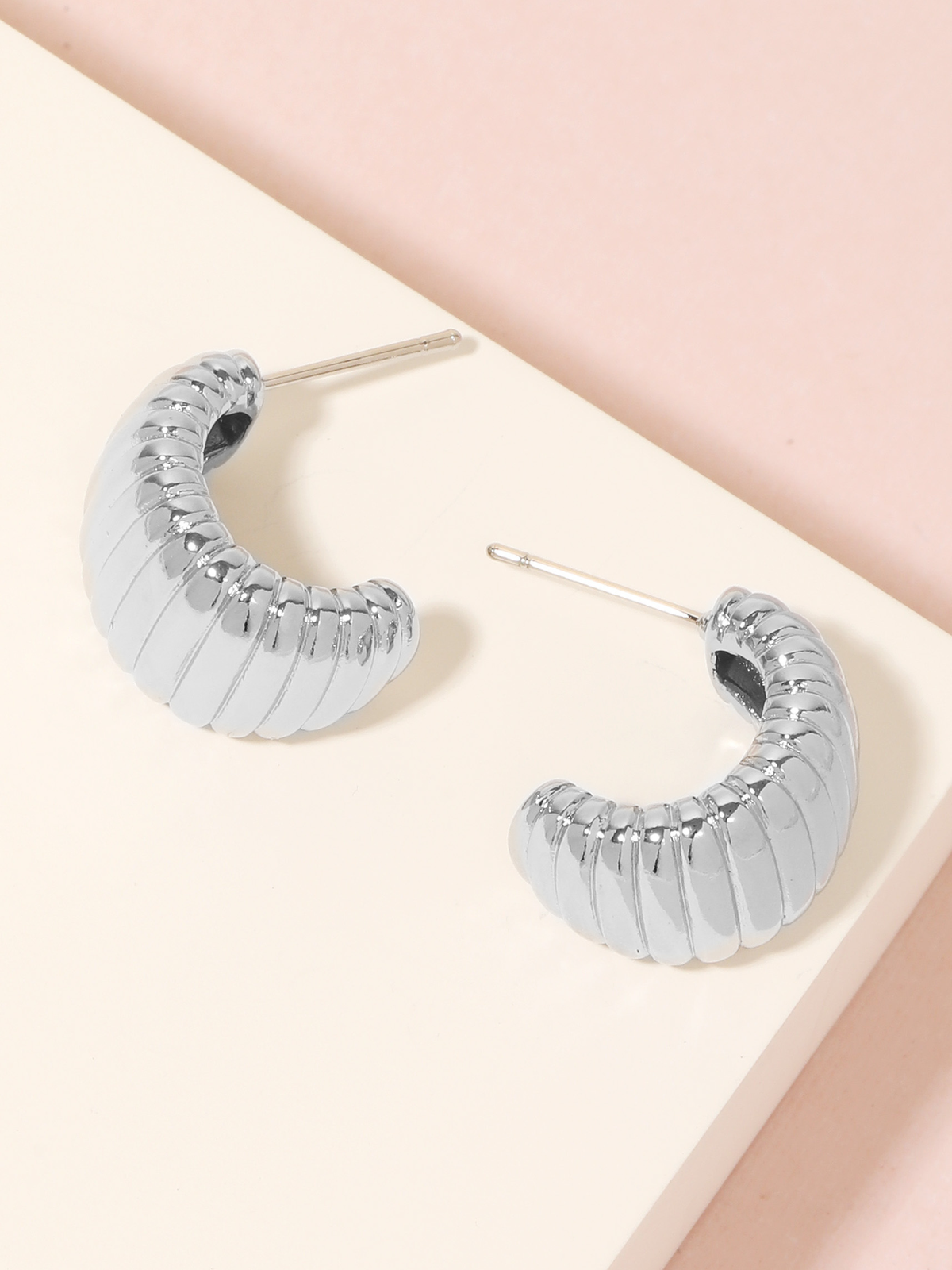 JEM - Chunky Bold Open Hoop Earrings - 