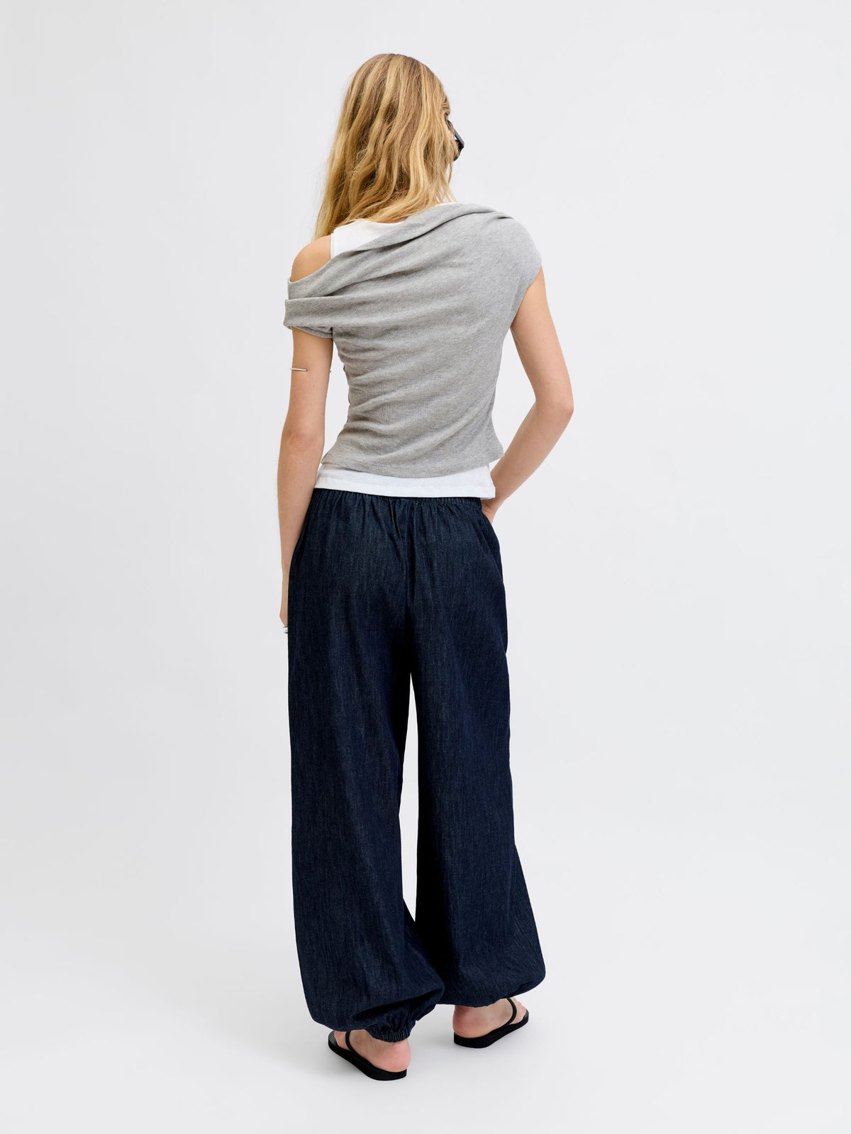 Henna Off-Shoulder Top