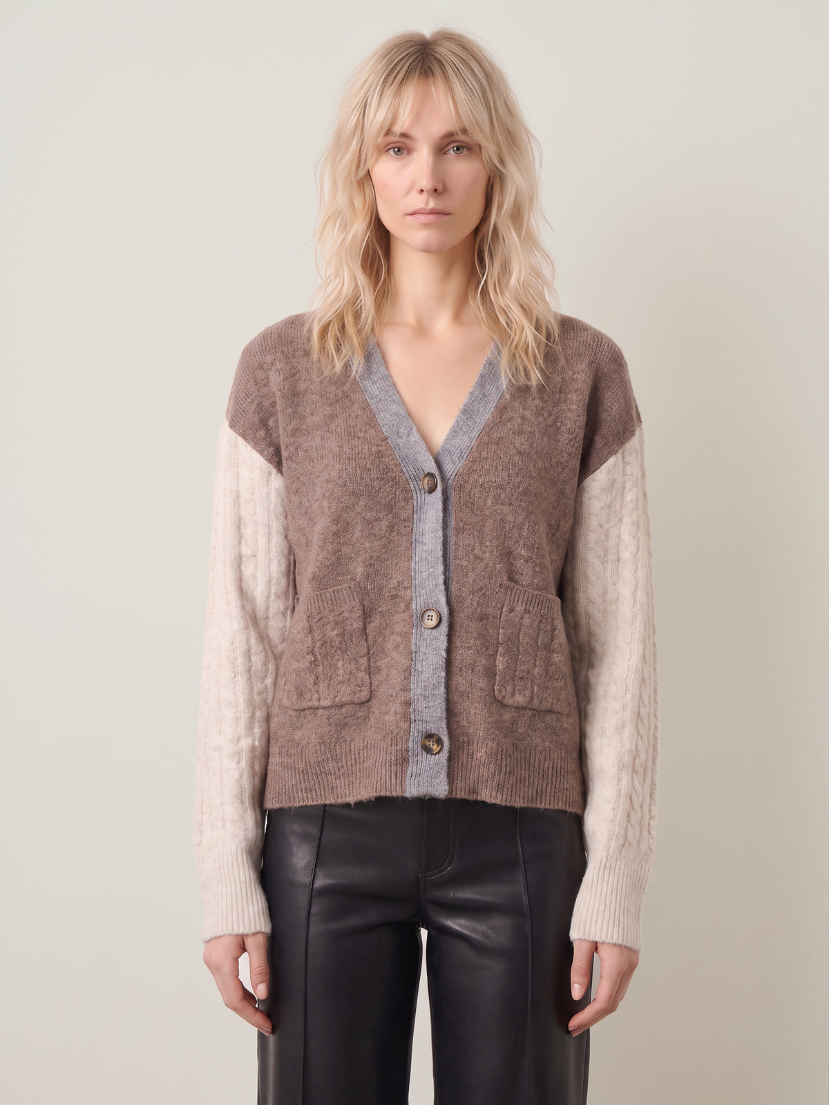 JOHN & JENN - Harlow Colour Block V-neck Cardigan - 