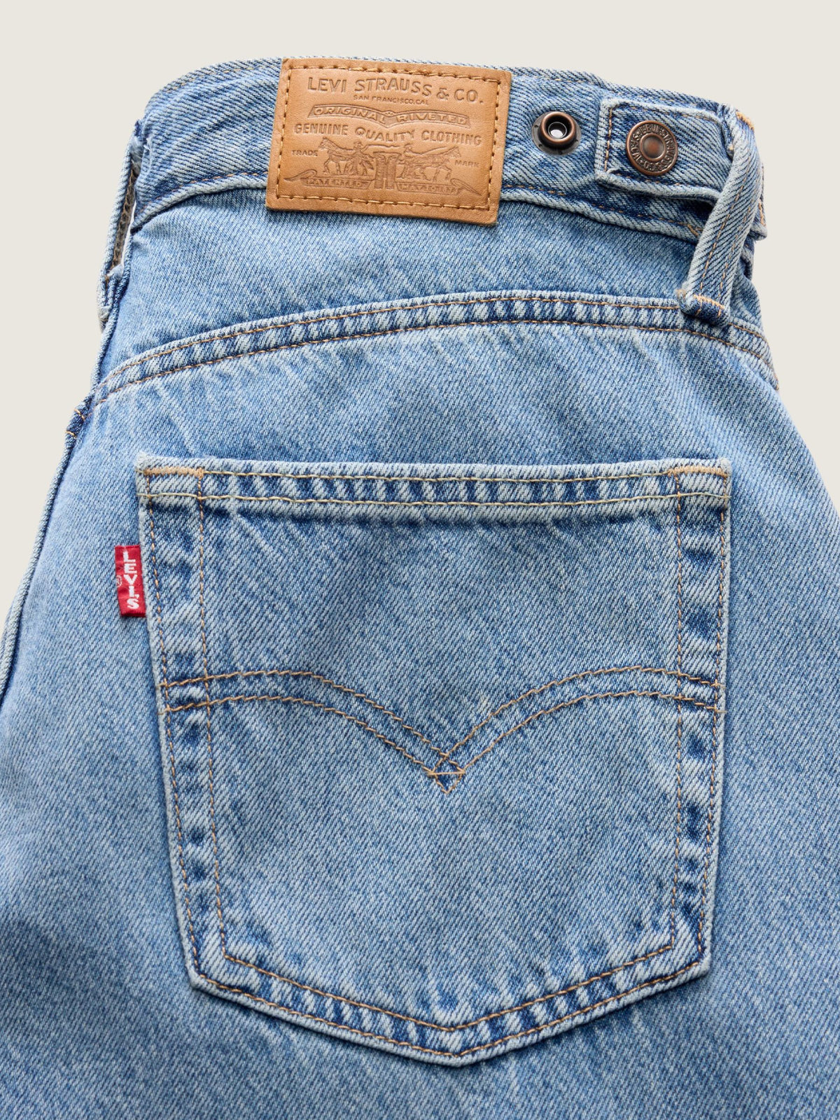 LEVI'S - Cinch Wide Leg Jeans - 