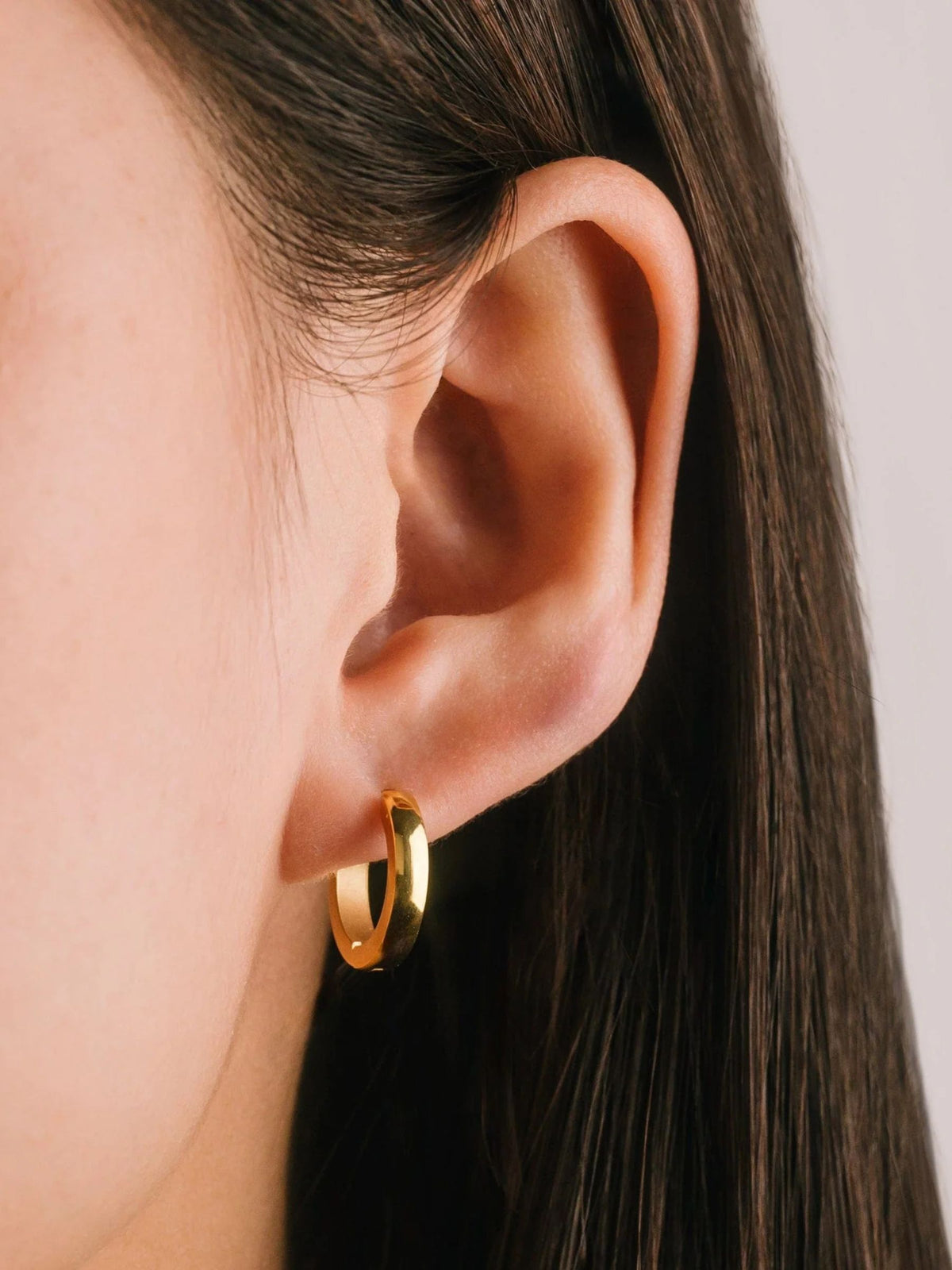 LOVER'S TEMPO - Maya 16mm Waterproof Hoop Earrings - 