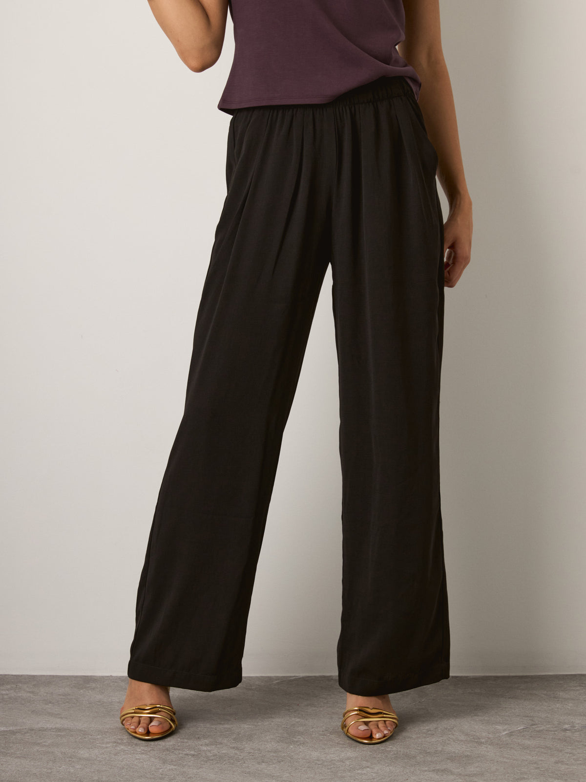 MONK & LOU - Keri Relaxed Trousers - Black