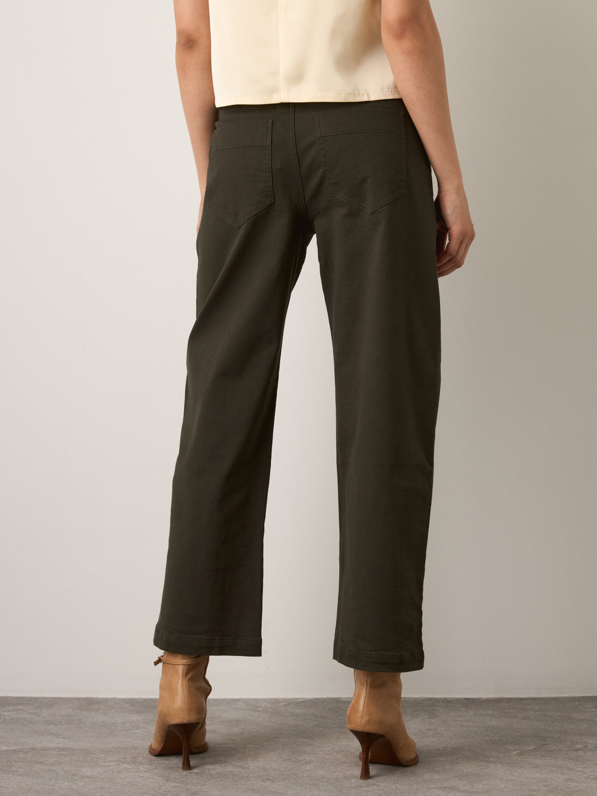 MONK & LOU - Fynn Relaxed Barrel Pants - 