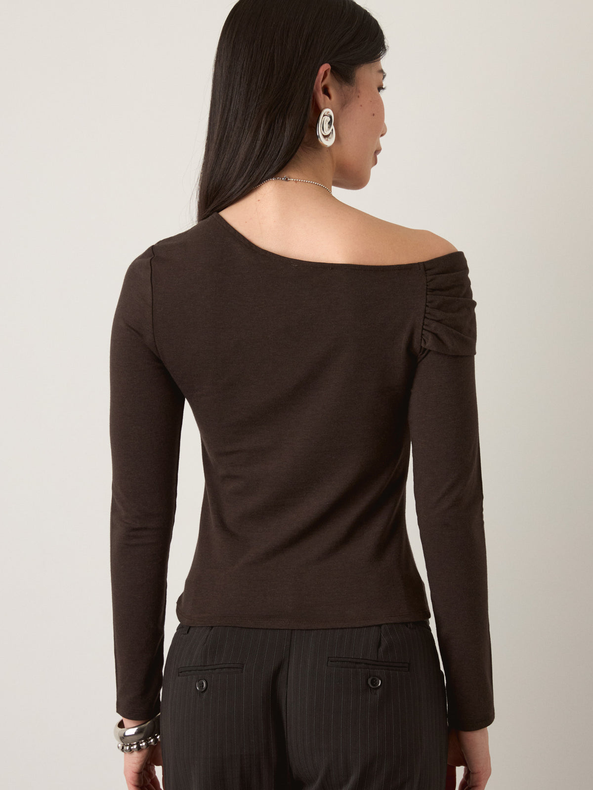 MONK & LOU - Nyla Longsleeve Off Shoulder Top - 