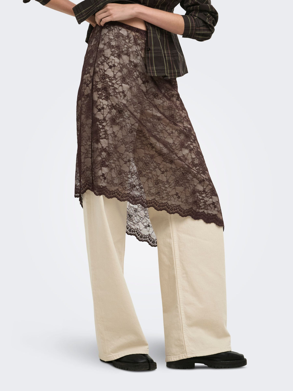 ONLY - Soba Lace Asymmetric Skirt - 