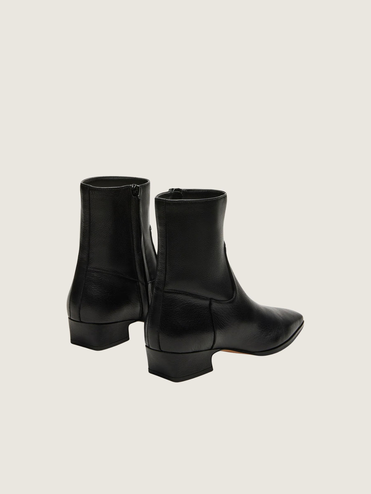 STEVE MADDEN - Dusty Ankle Boots - 