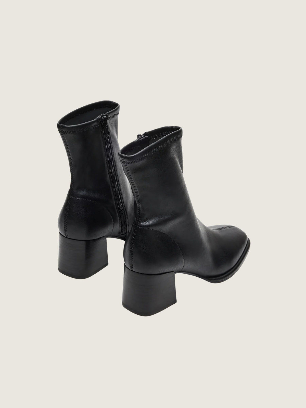 STEVE MADDEN - Pammy Ankle Boots - 